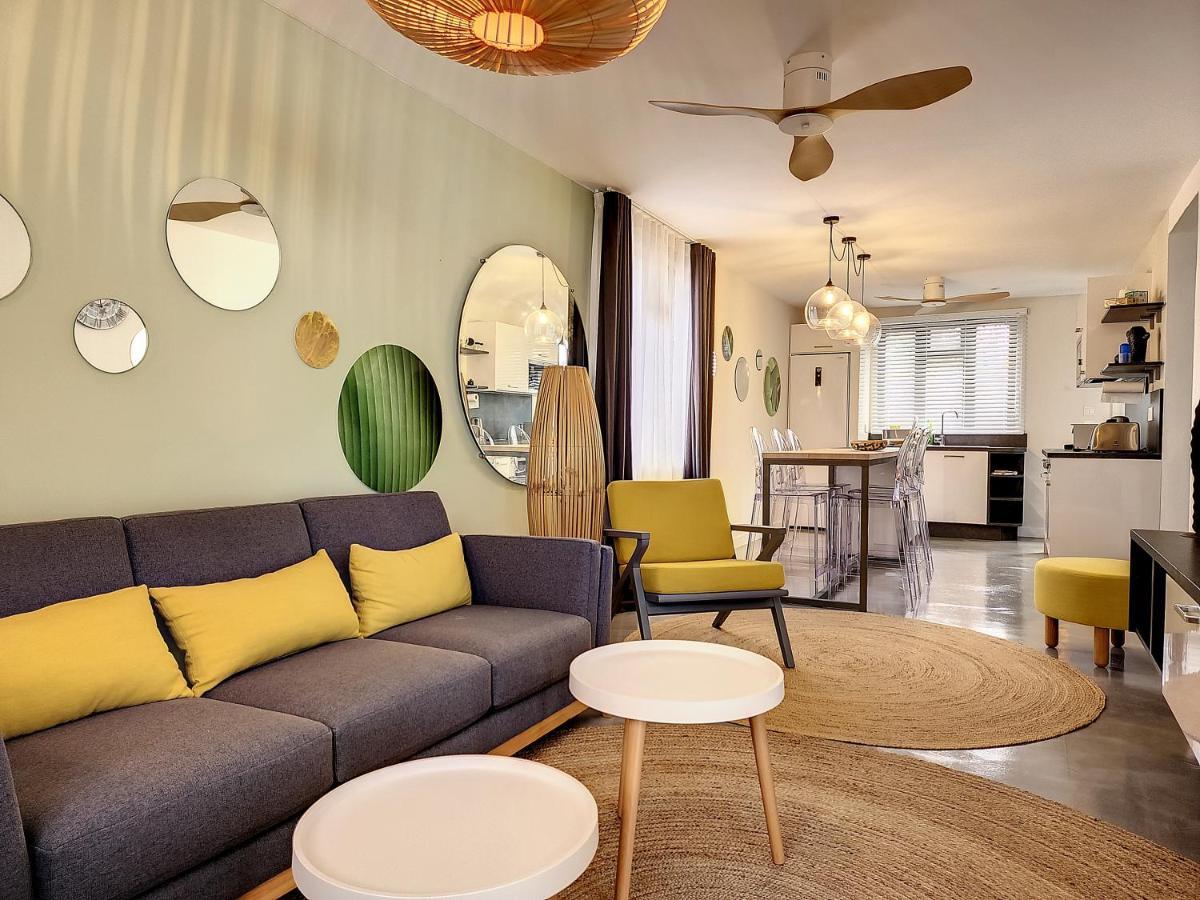 Sunkissed - Brand New Beach Apartment Located 50M From Beach Flic-en-Flacq المظهر الخارجي الصورة
